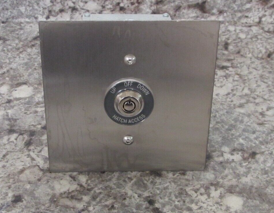 KONE KSL600 ELEVATOR UP OFF DOWN HATCH ACCESS CONTROL SWITCH