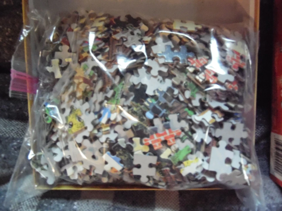 "Main Street Cambria" by Heronim 1000 pc. Excellent Condition American Folk Art - Image 4 of 4