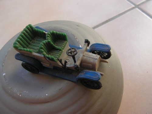Miniature Voiture Renault 1900 Coupé - Modèle Publicitaire Huilor - Ancien Et Rare - Collector
