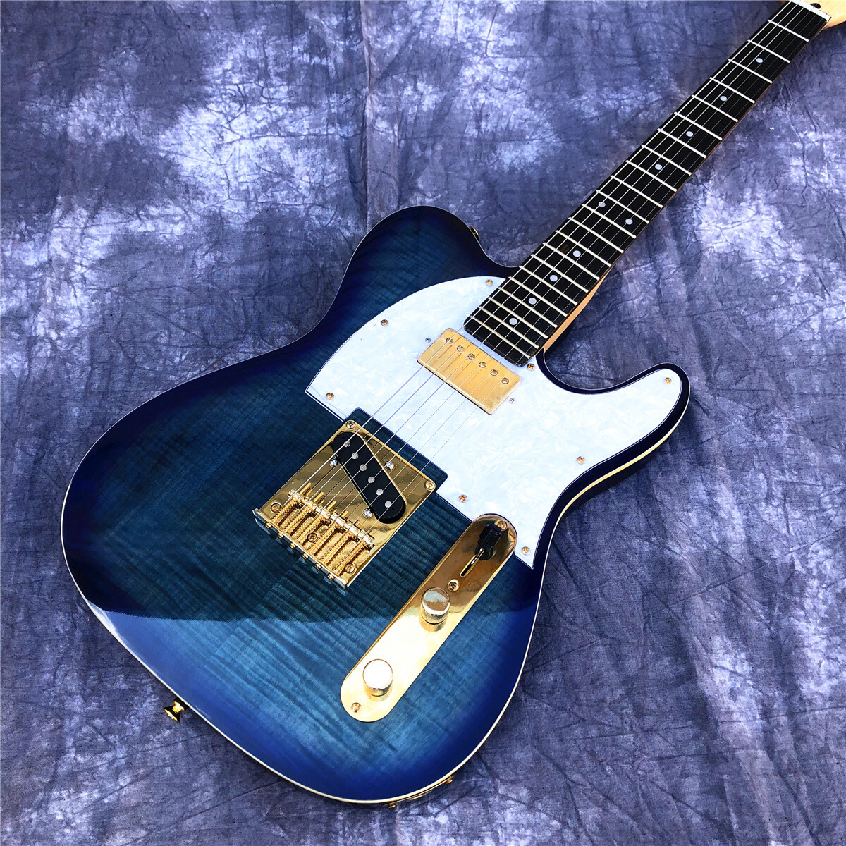 blue gold guitar