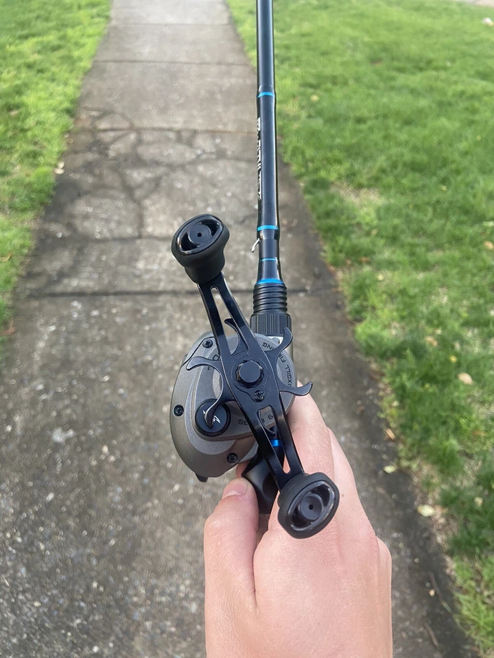 combo varilla y carrete usado Foto 3 de 4