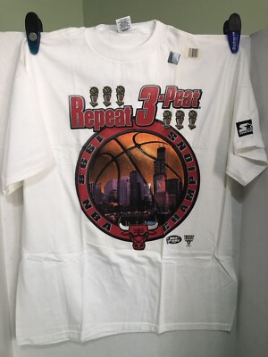 ウェア NBA 3PEAT CHAMPS T-SHIRTS CHICAGO BULLS Chicago Bulls BRAND NEW '98 Repeat 3-Peat NBA Champs Vintage