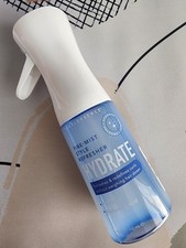 PEARLESSENCE - Fine-Mist Style Refresher - HYDRATE - Spray Mist - 6.7 Oz