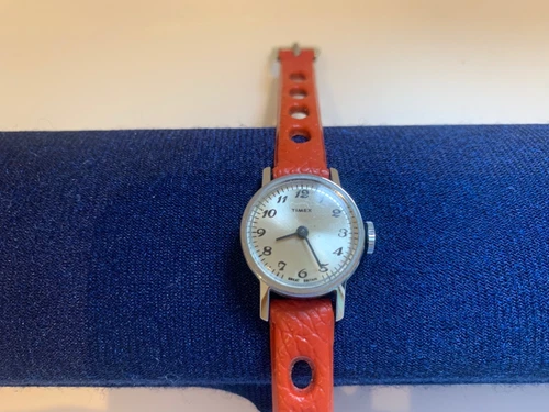 vintage Timex ladies' watch 1970s mechanical wound