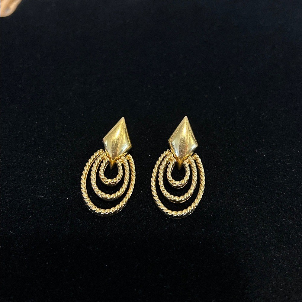 Vintage Monet Gold Tone Pendant Post Earrings Art Deco