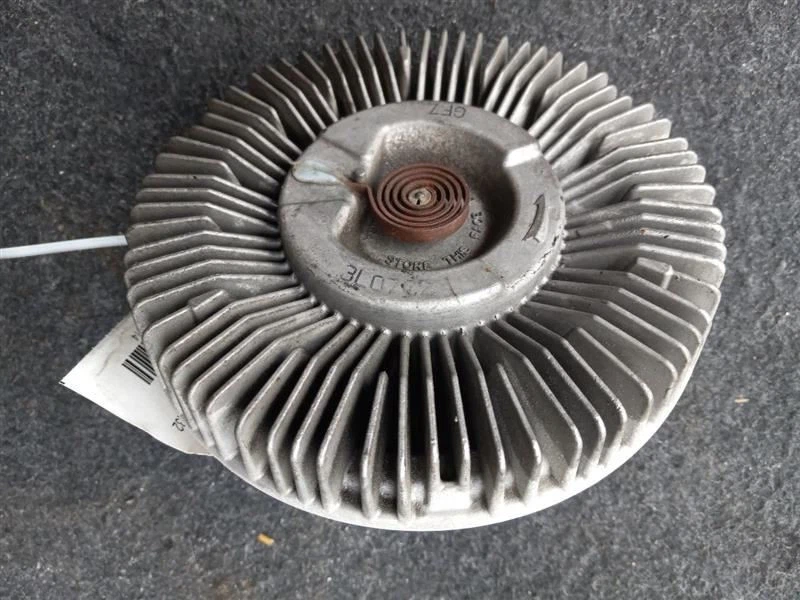 Embrague ventilador 00-13 Chevrolet Suburban 2500 20913877 Foto 4 de 4