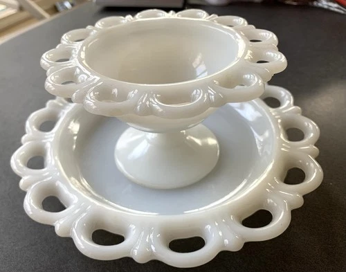 Vintage Anchor Hocking Old Colony Lace Edge Milk Glass Compote Bowl/Dish Set