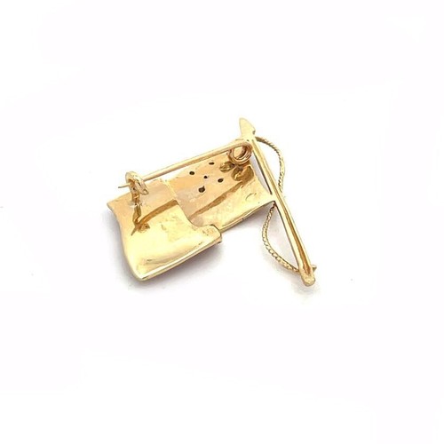 Diamond Enamel USA Flag Pin 14k Yellow Gold - Picture 4 of 5