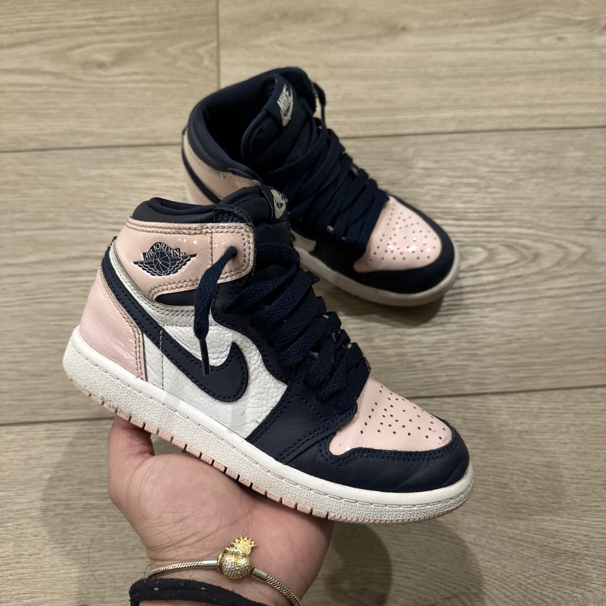 【NIKE】 正規品★ (W) Jordan 1 Retro High OG Atmosphere Nike Air Jordan 1 Retro High OG Atmosphere Sneaker CU0449