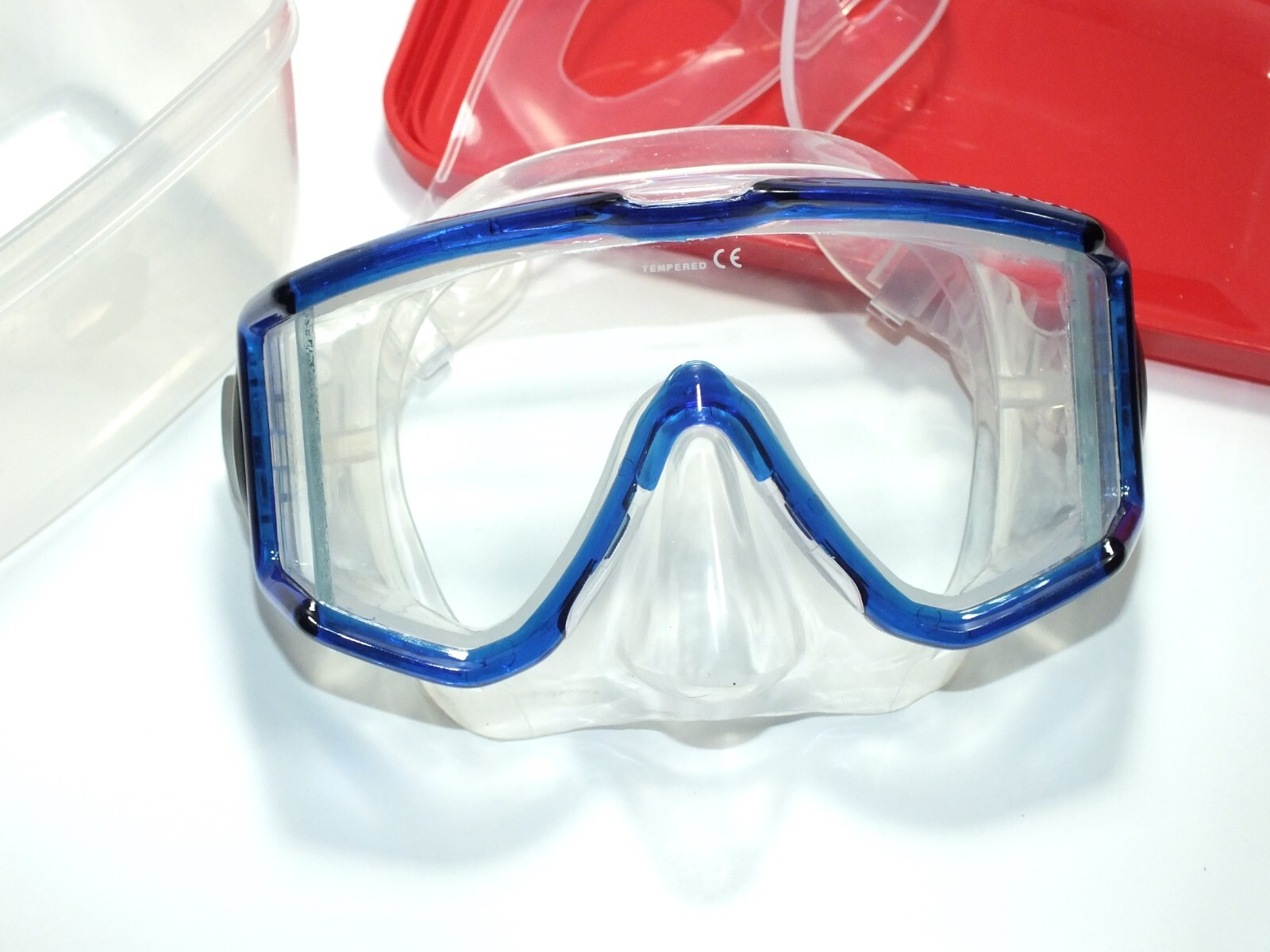 XS Scuba Fusion Mask Color Blue Fusion 3-Window Scuba Dive Mask In Travel Case A