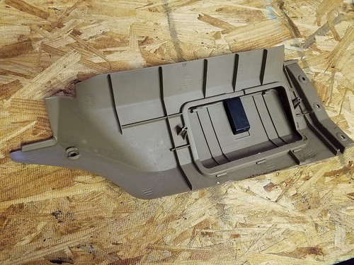 2001 Land Rover Discovery - Front Seat Trim Panel - Passenger Side - 1999-2004 - Foto 5 di 7