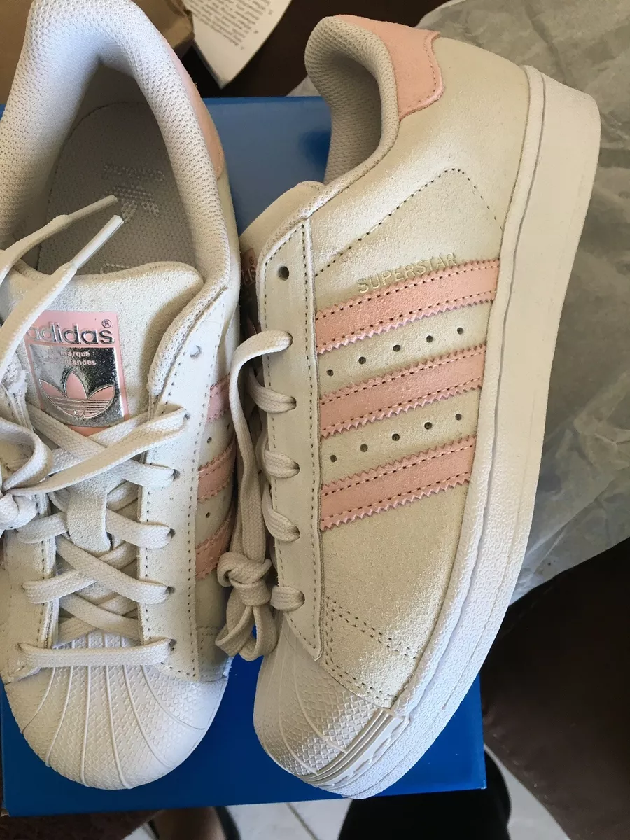 Adidas superstar sales pink suede