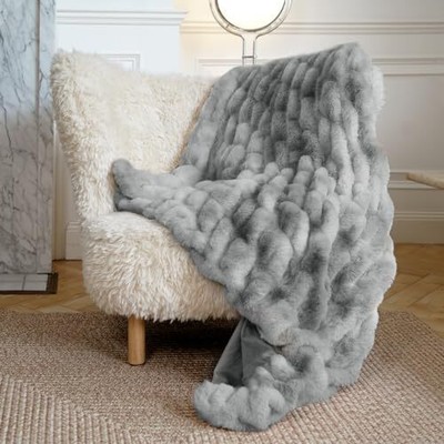 Faux Fur Berkshire Blanket Amazon Faux Fur Blanket Extra Soft