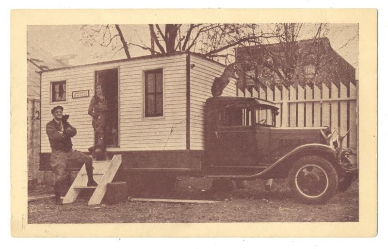 Homemade MOBIL HOME Trailer On 1932 CHEVROLET Flatbed Truck 1930s Postcard