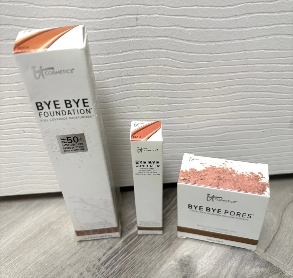 IT Cosmetics Bye Bye Lot Foundation SPF50- Tinted Finishing Powder - Concealer - Image 3 of 3