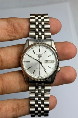 Vintage Seiko 5 Automatic Men's Watch Day-Date Japan