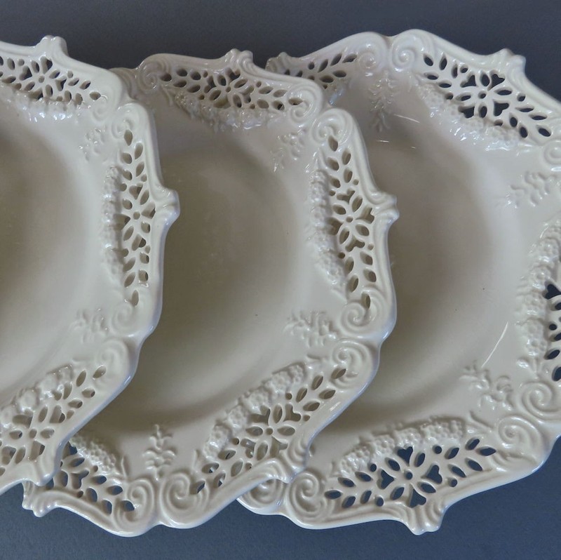 4 Vintage LEEDS Creamware Reticulated Porcelain 7" Plates Embossed SWAGS Flowers