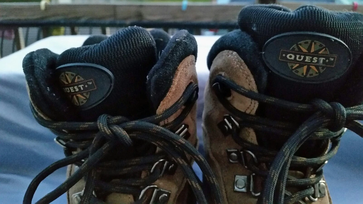 Mens insulated hiking boots cheap