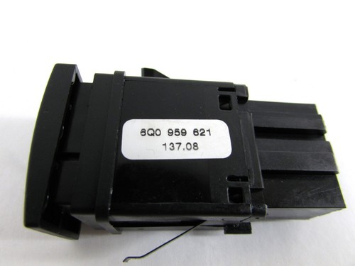 VW Polo N9 MK4 OEM Switch For Heated Rear Window Button - 6Q0959621 - Picture 5 of 5