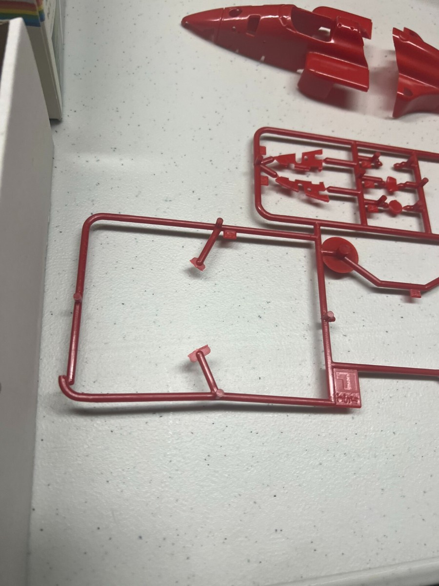 Protar Ferrari F1 88 L'ultimo Turbo 1/24 1988 F1 car note