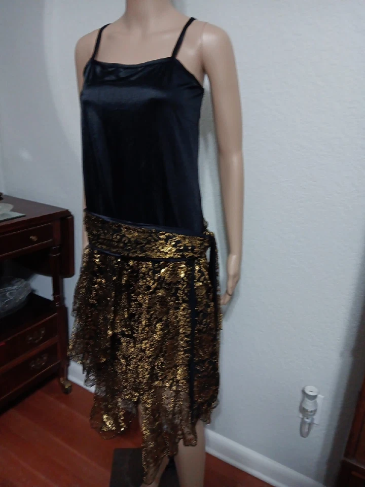 Deluxe Costume Tillie Beige Vintage Black Dress With Gold Lame Lace Skirt Sz S/M - Image 2 of 4