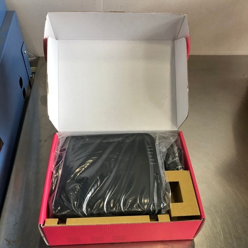 TMobile Nokia 4G LTE CellSpot V2 SS2FII Femtocell Multiband SOHO New