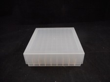 USA Scientific Plastic 81 Tube Rack 13 x 13 x 26mm Cell w/ Lid Clear 2381-5048
