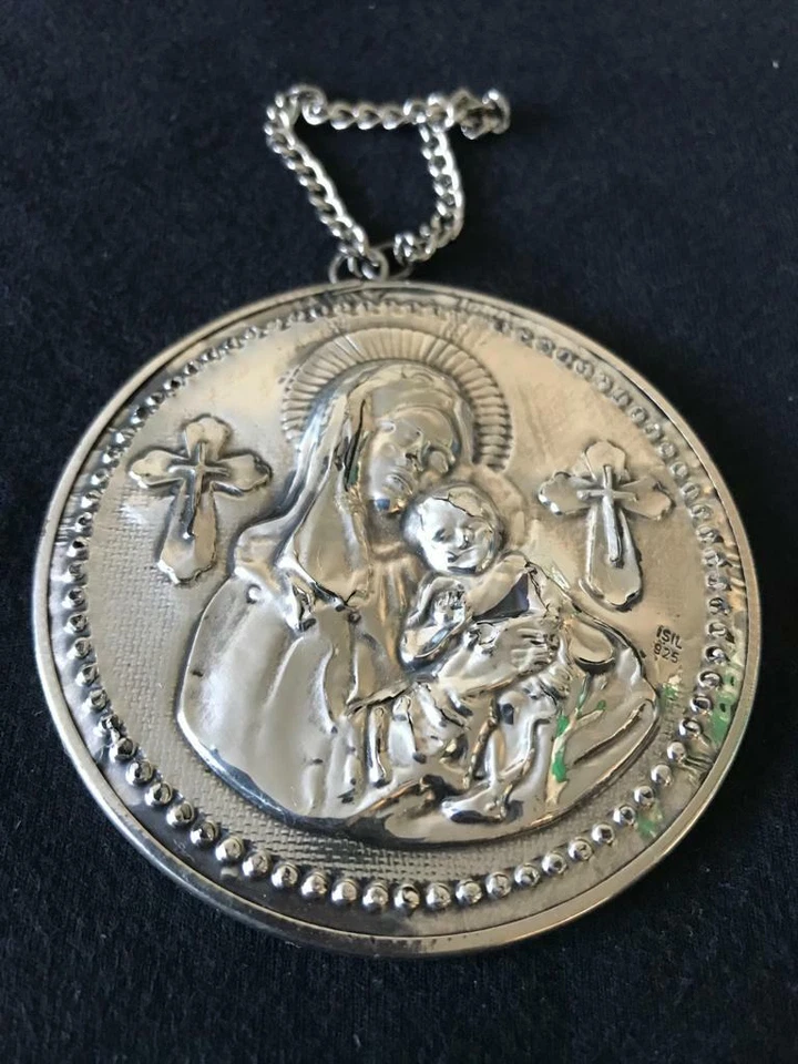 925 Sterling Silver, Mary and Jesus Ornate Repousse Round Mirror - Image 4 of 4