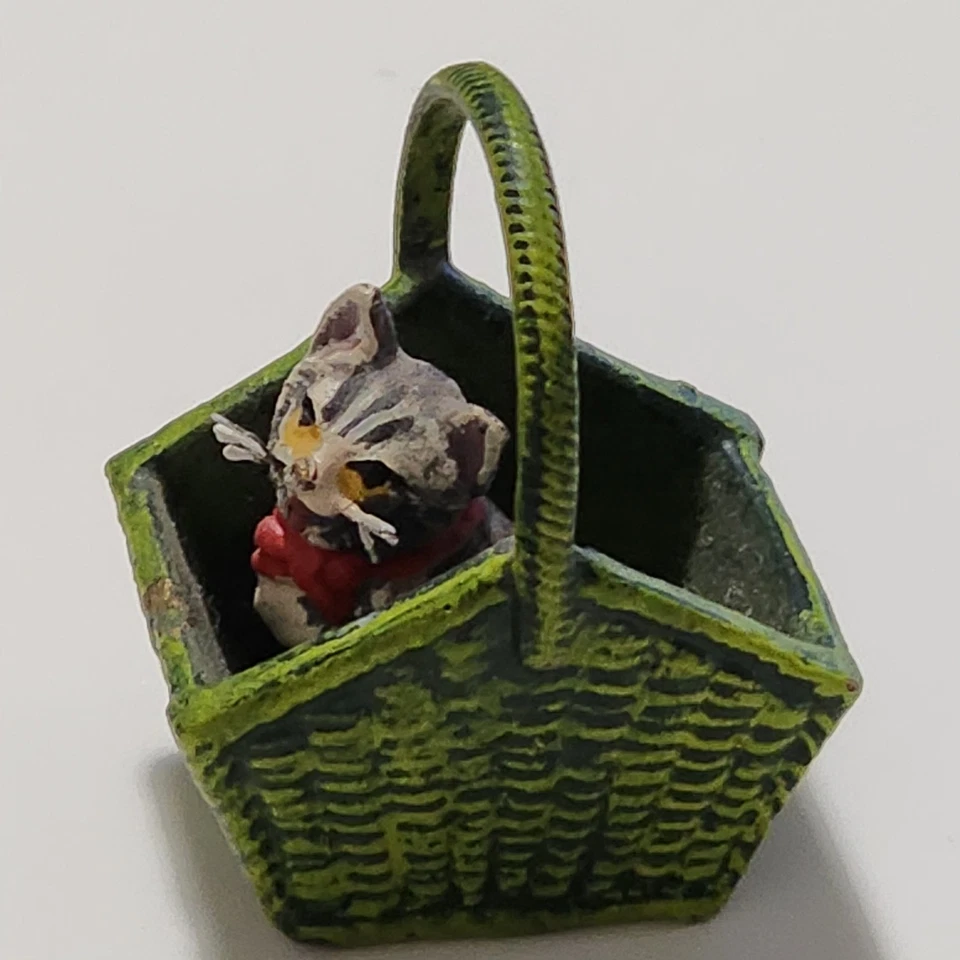 Gatito Bermann Viena bronce pintado en frío en cesta verde sello Foto 2 de 4