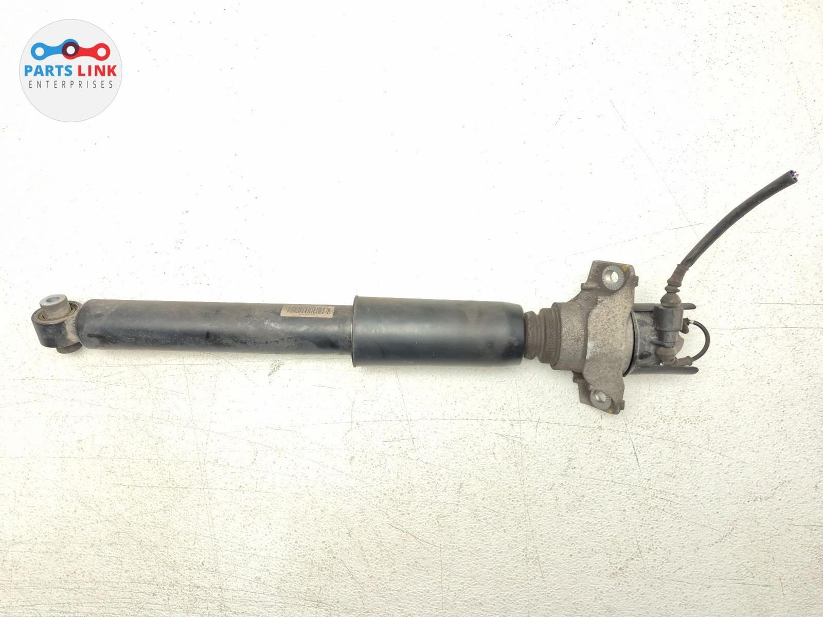 2016-20 BENTLEY BENTAYGA REAR RIGHT STRUT SHOCK ELECTRIC ACTIVE ASSEMBLY 636 OEM