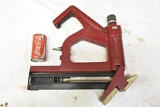 Good Pre-Owned Portamatic 421 Hardwood Floor Nailer