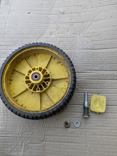 OEM John Deere 14SB 14SE JX75 Vorderrad AM115138 mit Schraube, Unterlegscheiben & Schraubenabdeckung - Bild 2 von 5