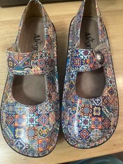 Allegria Paloma Mary Jane Size 7.5 Tile Print Women’s Hook Loop Closure