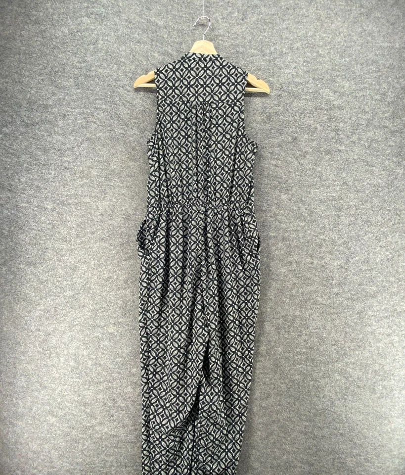 Mono New Look Mujer 8 Negro Geométrico Cuello en V 1/2 Botón Sin Mangas Bolsillos Foto 2 de 4