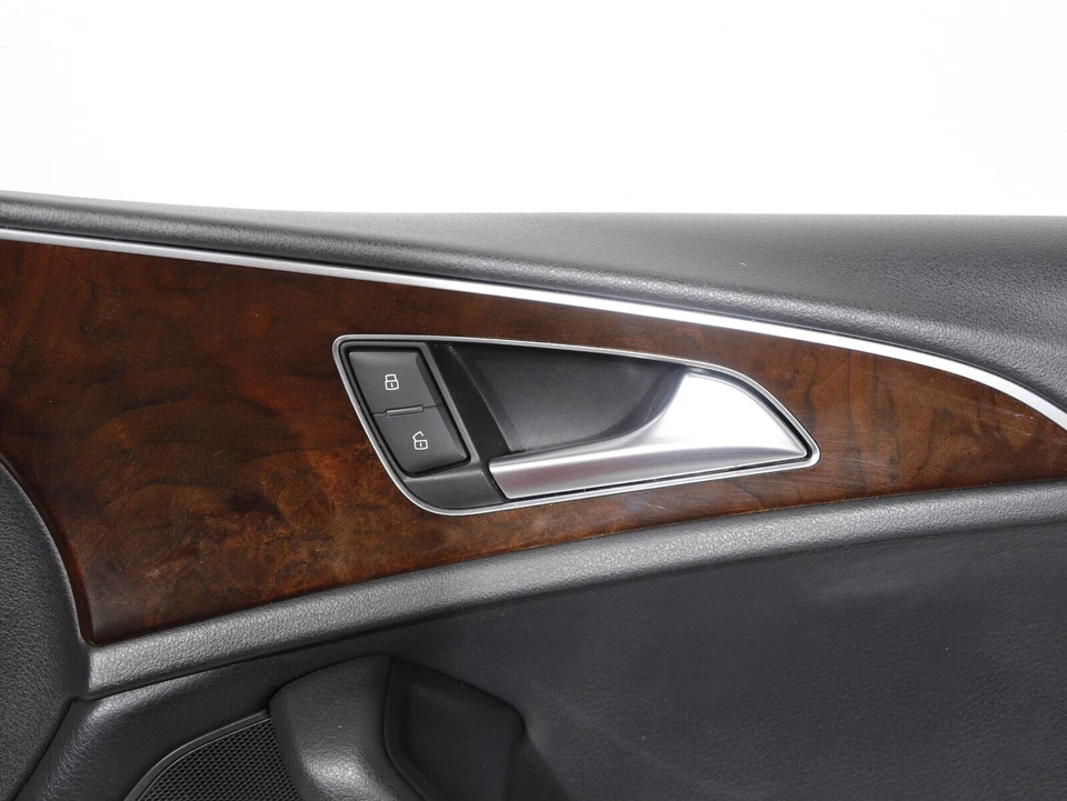 AUDI A6 C7 2012-2016 PASO DELANTERO DERECHO INTERIOR PUERTA PANEL MOLDURA NEGRO FABRICANTE DE EQUIPOS ORIGINALES 🚗 82 K Foto 4 de 4