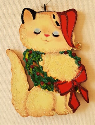 WHITE CAT in SANTA HAT w NECK WREATH  * Glitter CHRISTMAS ORNAMENT * Vtg Img