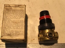 Norgren Pneumatic Air Mini Regulator R06-2AQ-RNKD New (72)