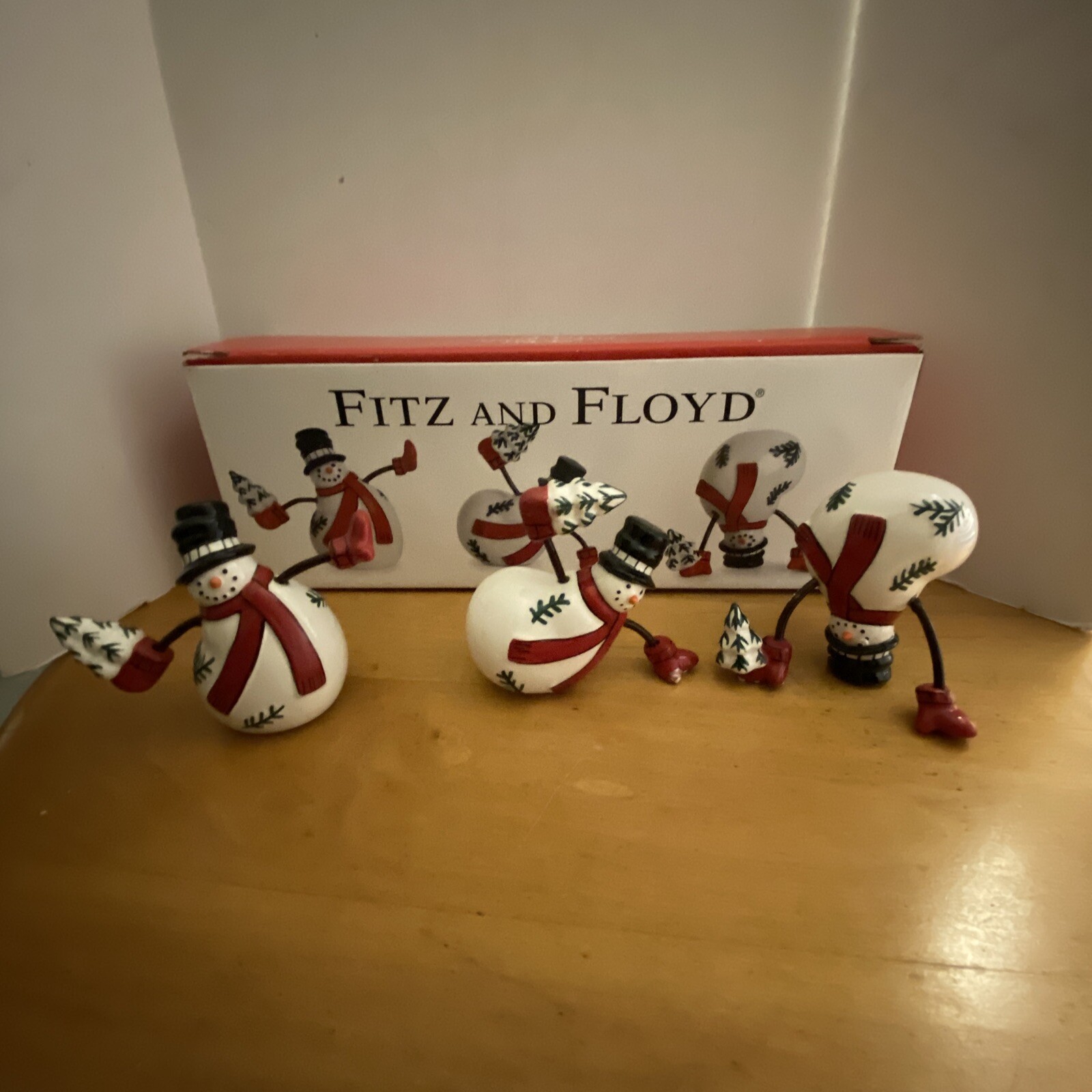 Picture 1 of 4