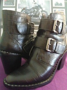 wayne cooper boots