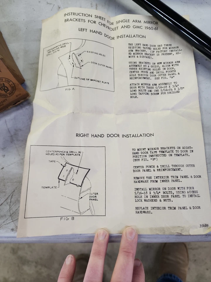 Brazo de espejo retrovisor NOS KD 114K con soporte Chevrolet GMC 1960-1961 negro - ¡Completo! Foto 3 de 4