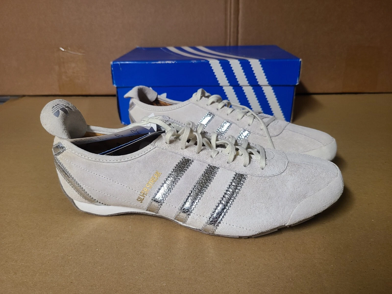 Nuove scarpe da ginnastica basse Adidas Originals argento striak taglia 7 5