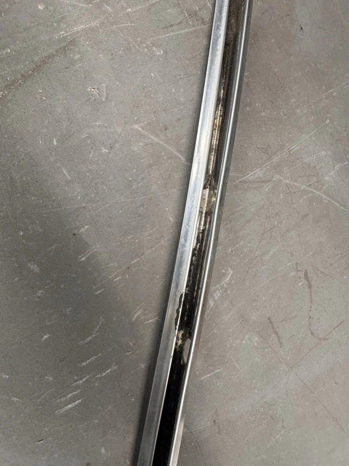 Pontiac Grand Prix Oldsmobile Starfire 1965 1966 riel de techo riel resistente al clima moldura OEM Foto 3 de 4