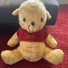 Walt Disney Big 20 Winnie the Pooh California Stuffed Toys Vintage