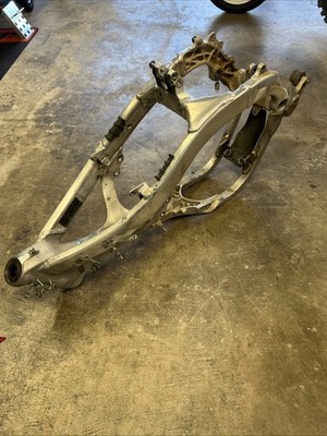 2013 Yamaha Yz450f Main Frame- Good Condition 