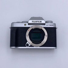 Fujifilm X-T200 24.2MP Mirrorless Digital XT200 Camera Silver Body Accessories