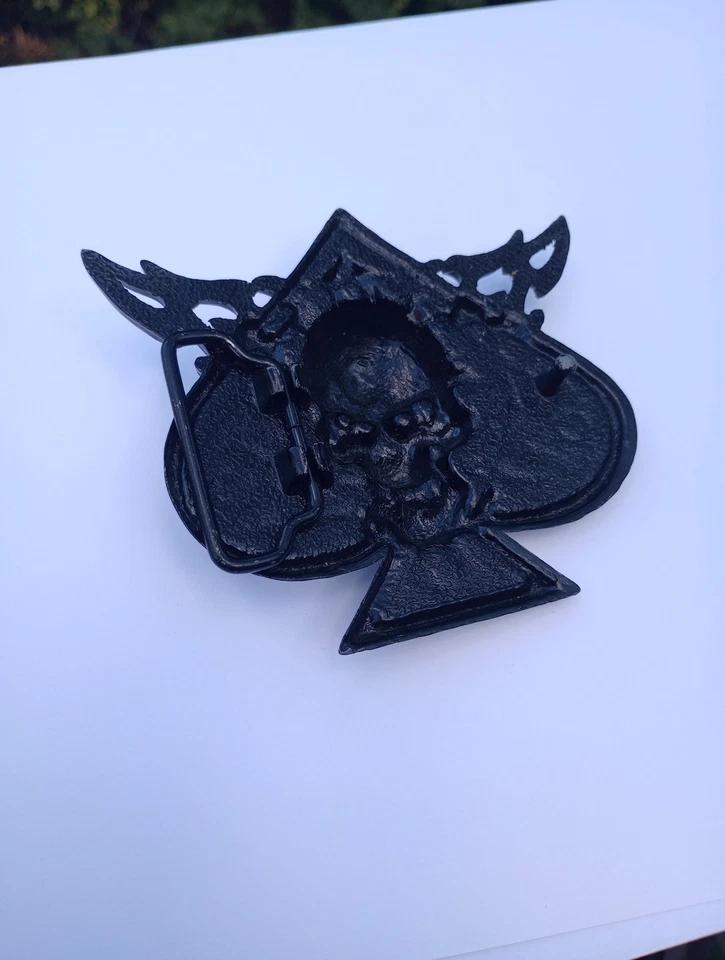 Hebilla de cinturón de motocicleta calavera grande Harley 4"X3' metal negro llamas cadena pala Foto 3 de 4