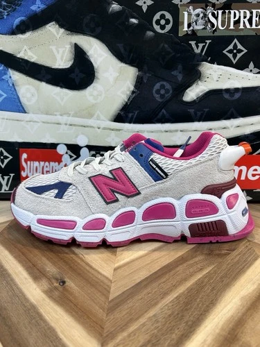 New Balance 574 YURT x Salehe Bembury Workwear White - Herren 11 Pink Sold Out