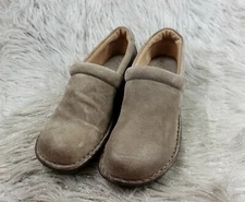 BOC Born Concept C89317 Brown Suede Slip On Casual Clogs Size 7.5