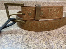 Brown & Gold Embossed Western Genuine Leather Belt Size Small 31” to 3rd Hole 