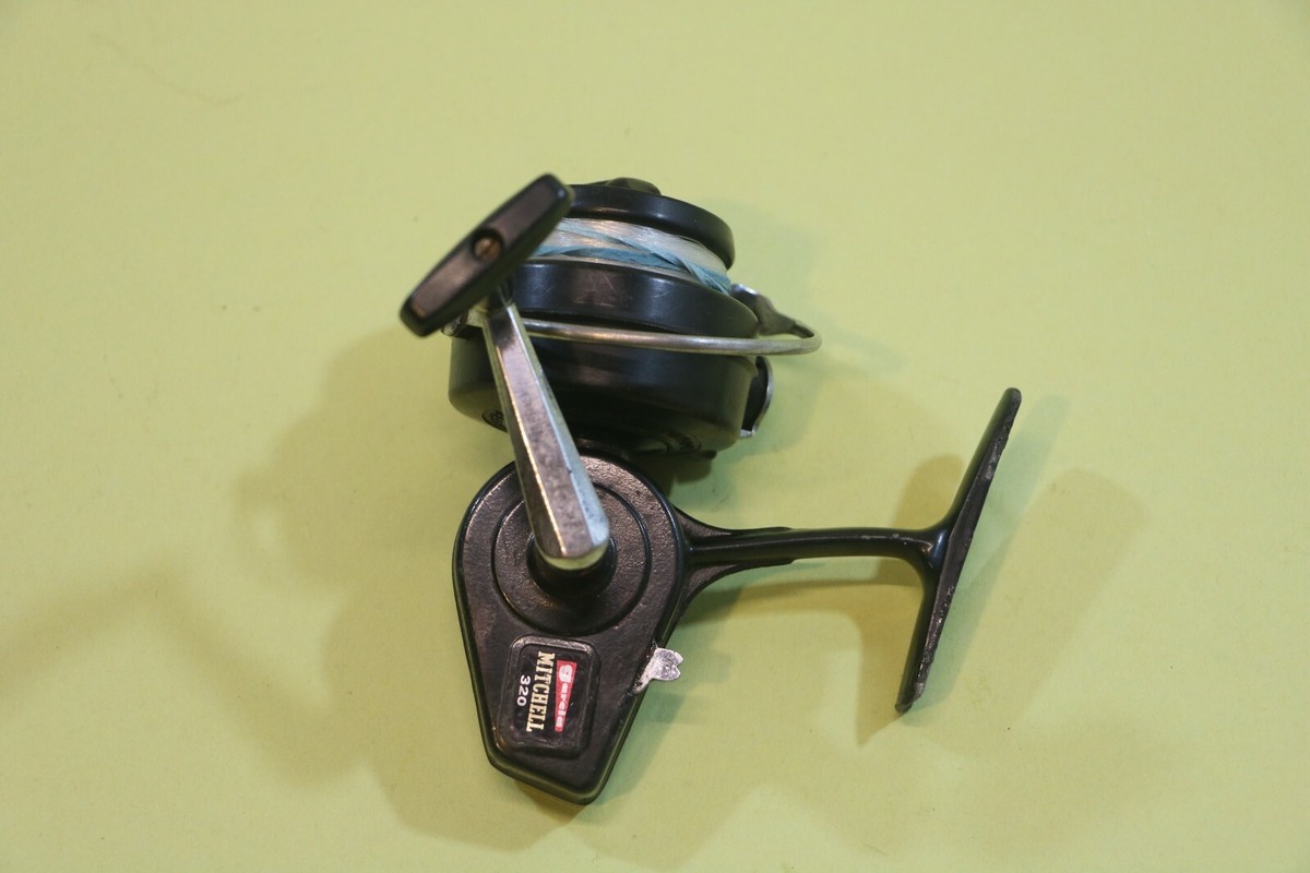 Moulinet de pêche toupie Abu Garcia Mitchell 320. Fabriqué en